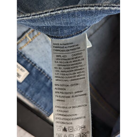 Levi’s Signature Gold 35x32 Totally Shaping Bootcut Jeans Mid Rise Stretch Denim - Picture 3 of 7